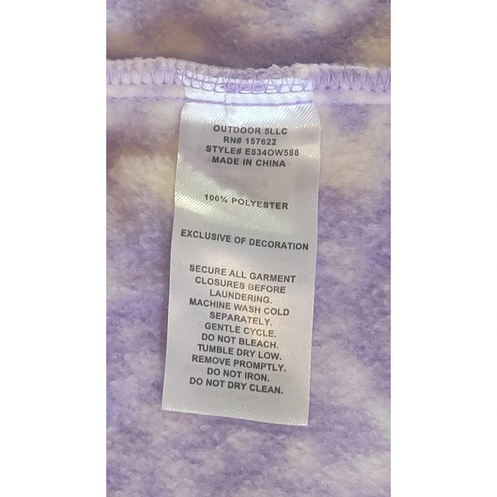 Eddie Bauer small stain