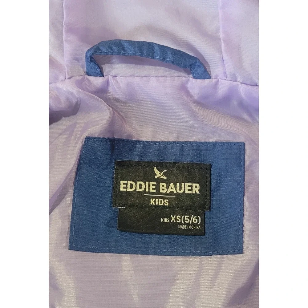 Eddie Bauer small stain