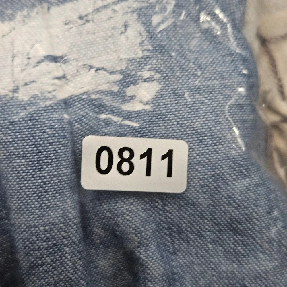 Free People button front