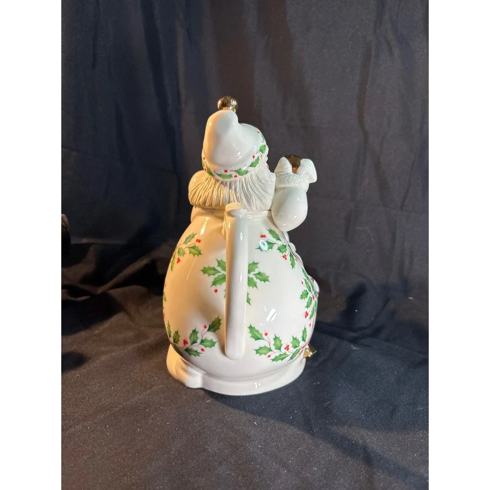 Lenox Holiday Santa Collection Teapot‎ Ivory Fine China Gold Accents Holly Berry