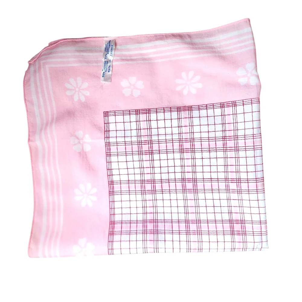 VINTAGE Cottagecore Pink Floral Plaid Scarf Handkerchief 21in x 21in‎