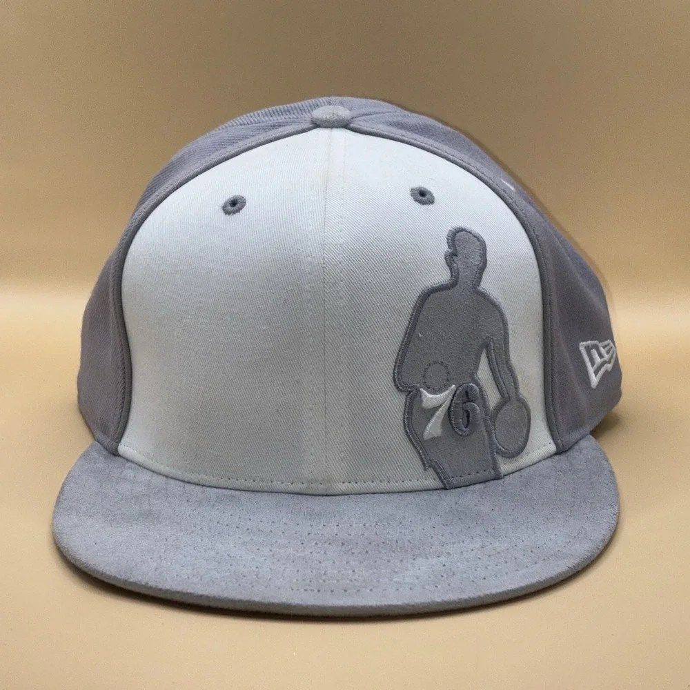 New Era 59FIFTY Philadelphia 76ers Hardwood Classics Fitted Hat Grey White Sz 8