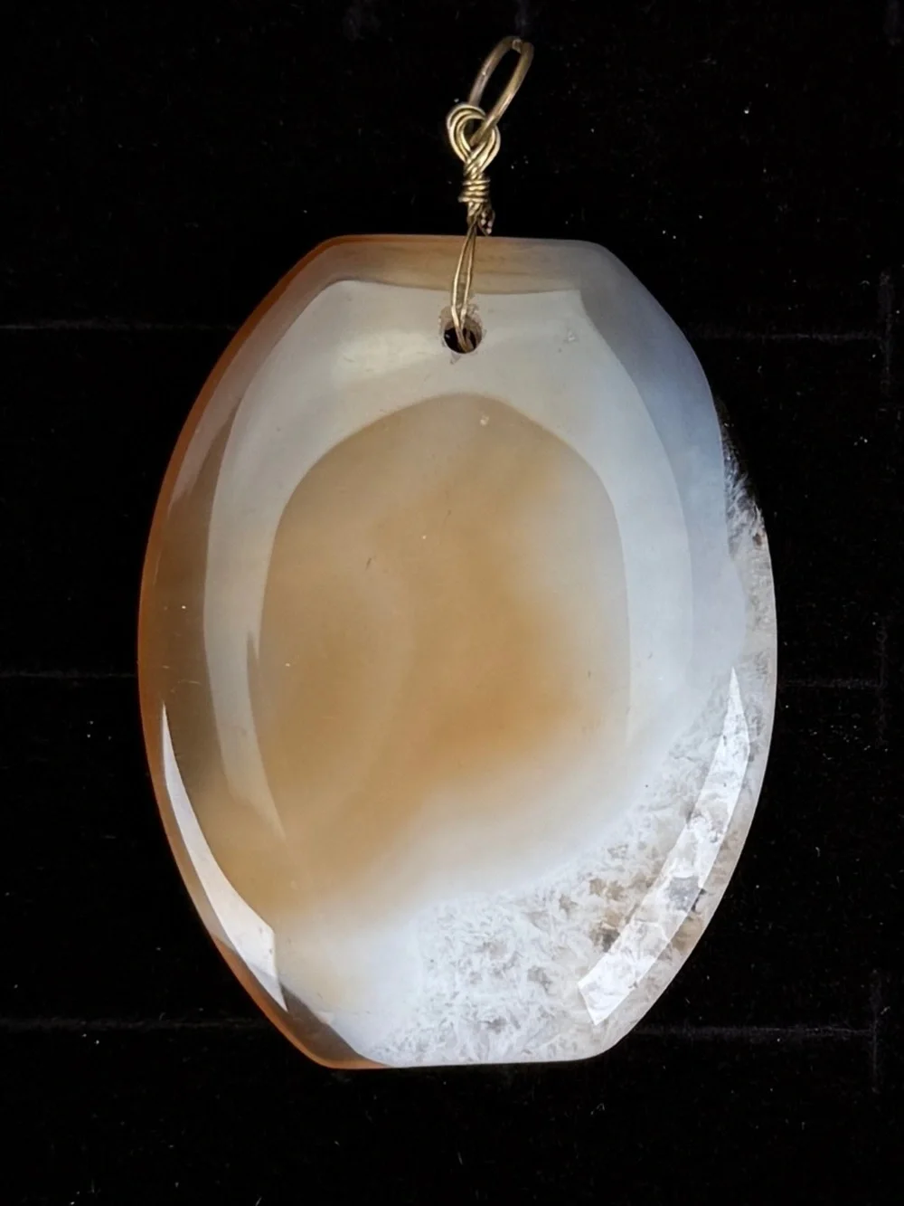Gorgeous bohemian chic stone pendant + Free 16” Cord Necklce