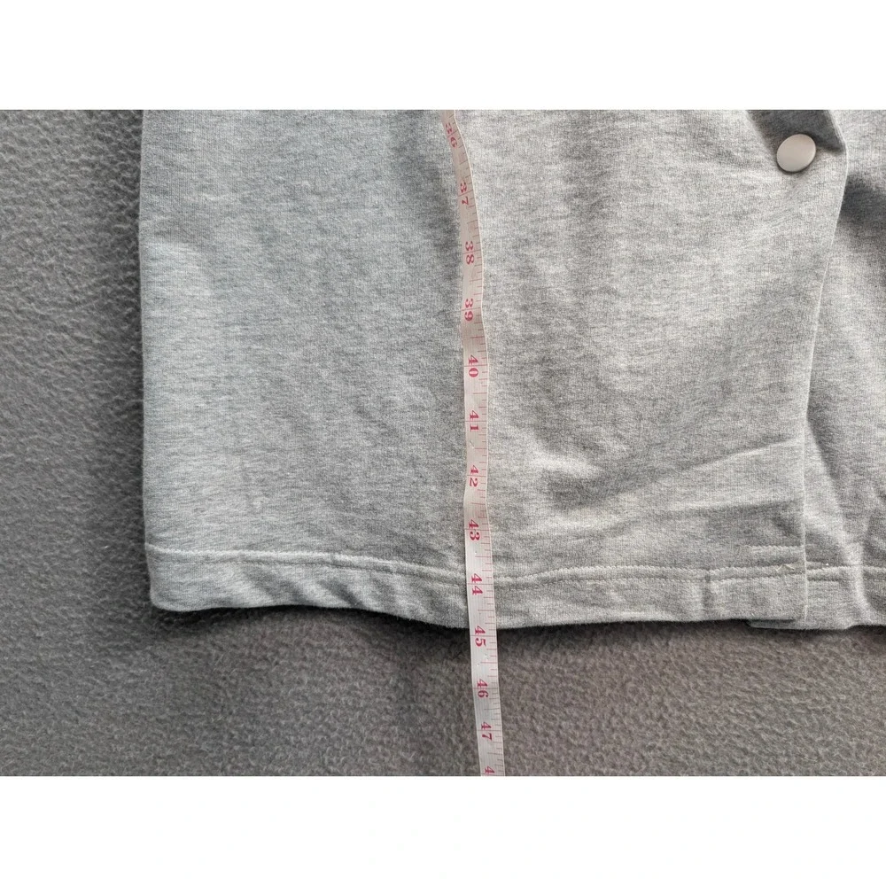 Country Store Floral Embroidered‎ Snap Front Robe Women's M Gray Pockets Granny