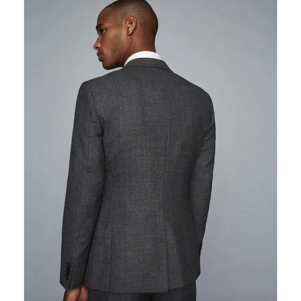 Reiss move slim