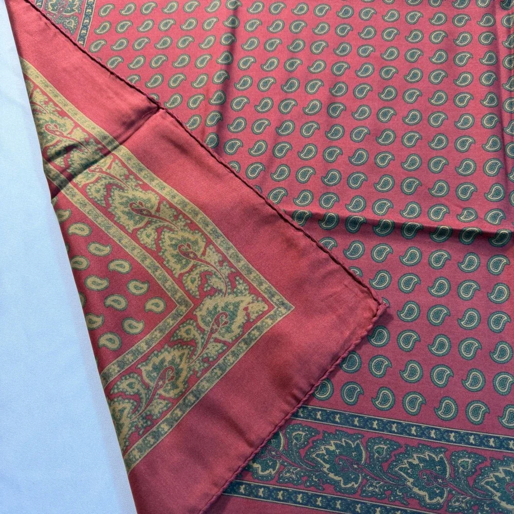 Made in Italy 100% Silk  Scarf Burgundy Red Green‎ Paisley Print 33