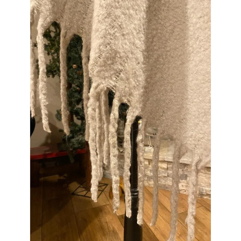 MER SEA Always by the Sea Women’s Gray Ombré Classic Cozy Wrap Scarf Fringed OS