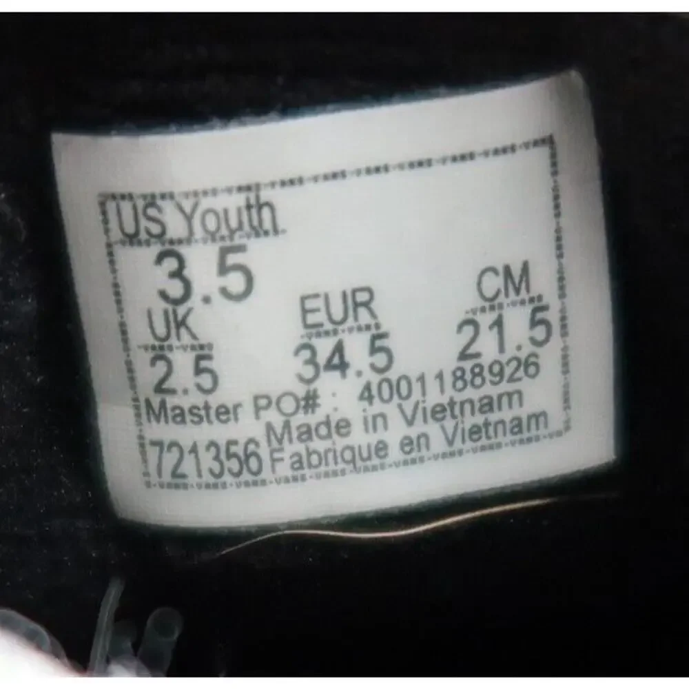 Vans used shoes