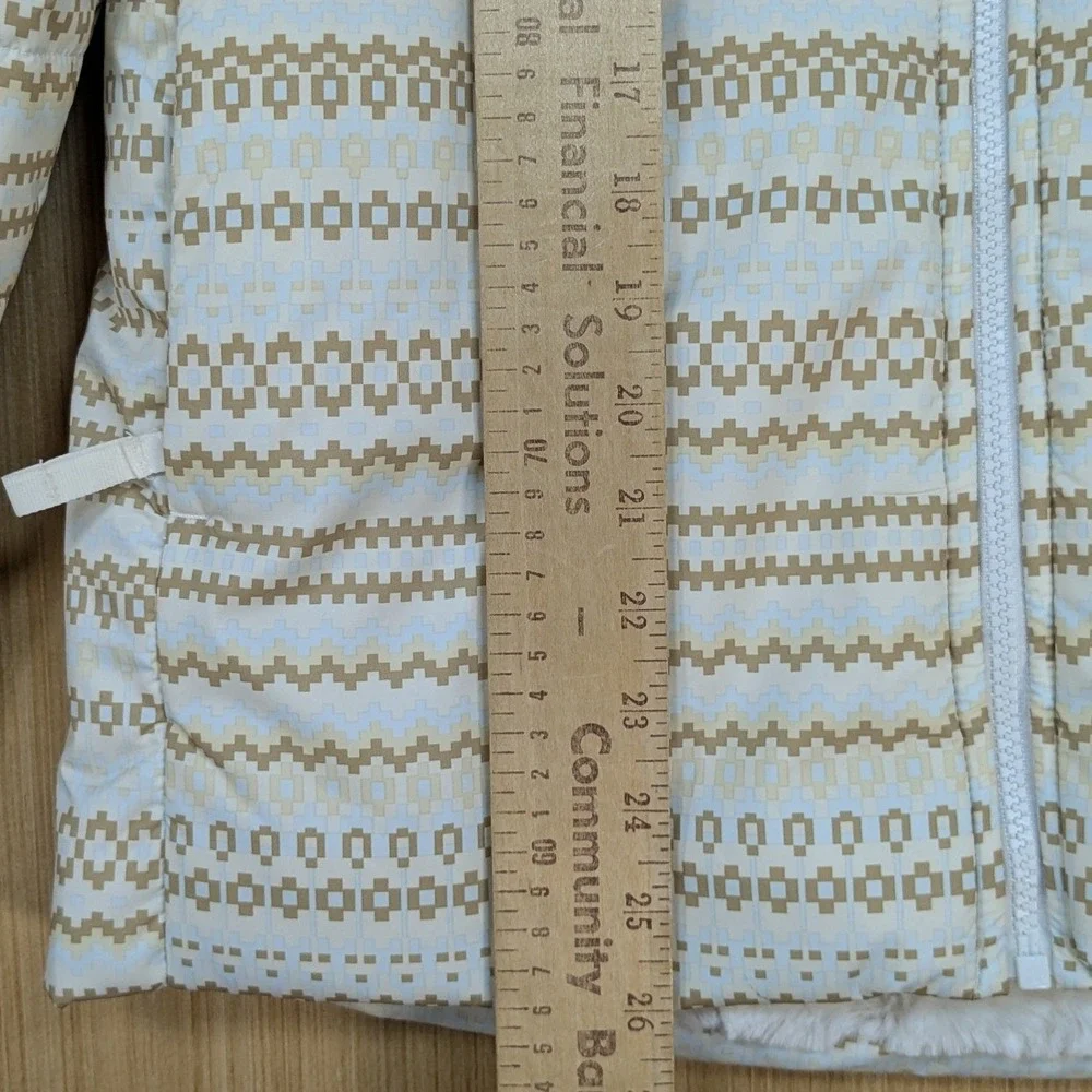 The North Face Girls XL‎ 18 Reversible Mossbud Swirl Jacket Tan White Fair Isle