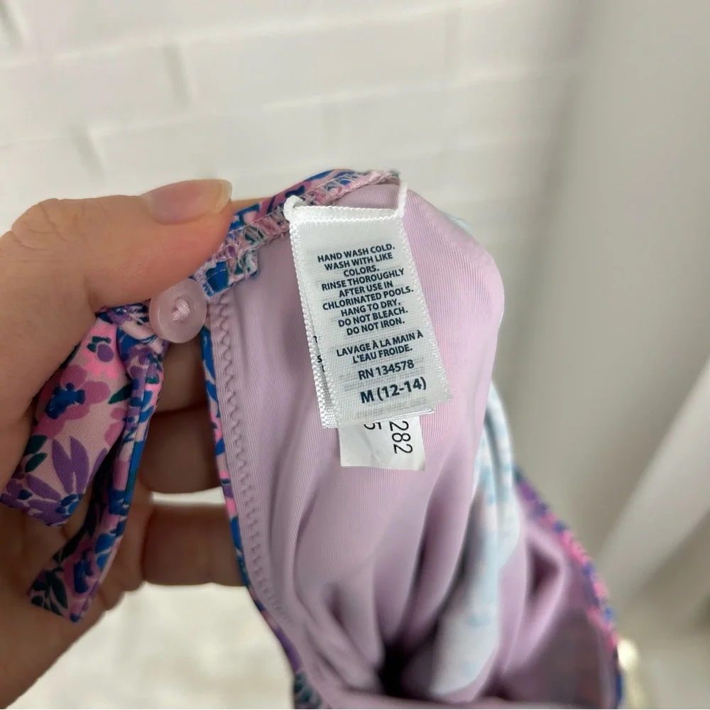 Vineyard Vines good pre