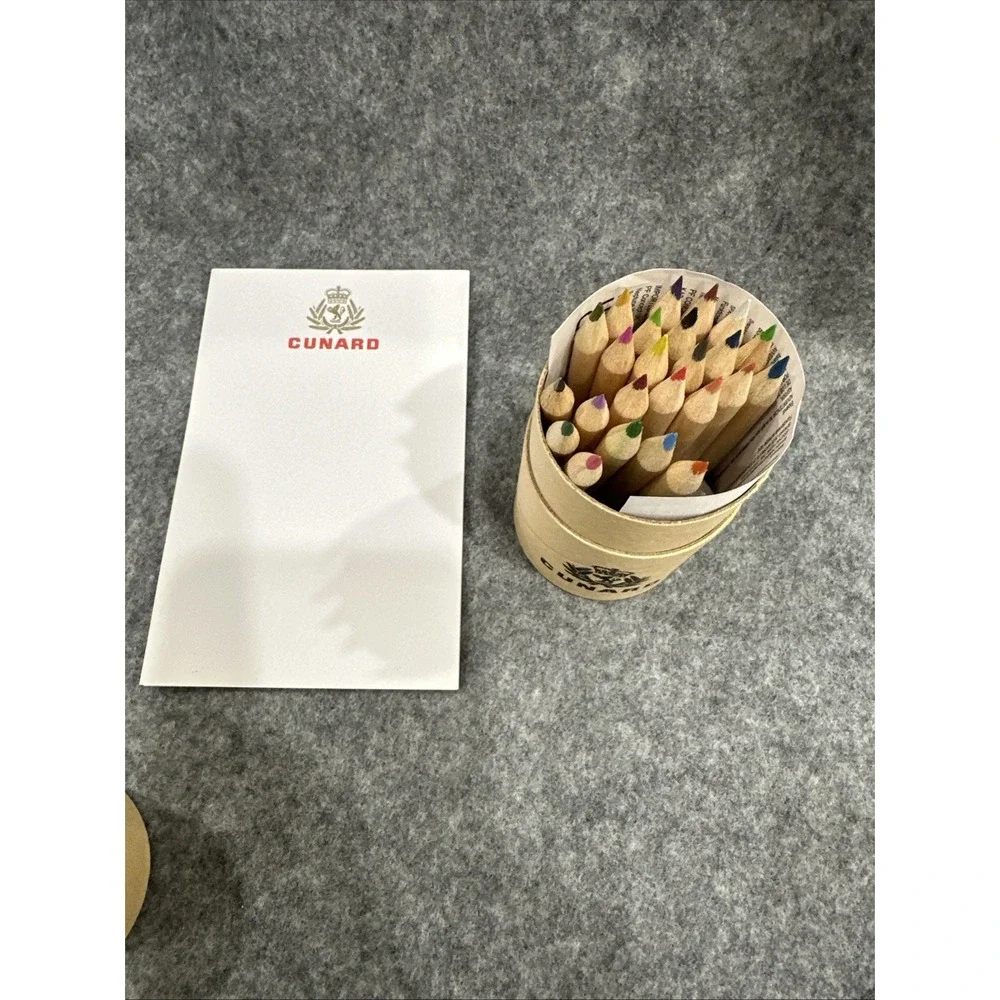 Cunard Colored pencil set with note pad