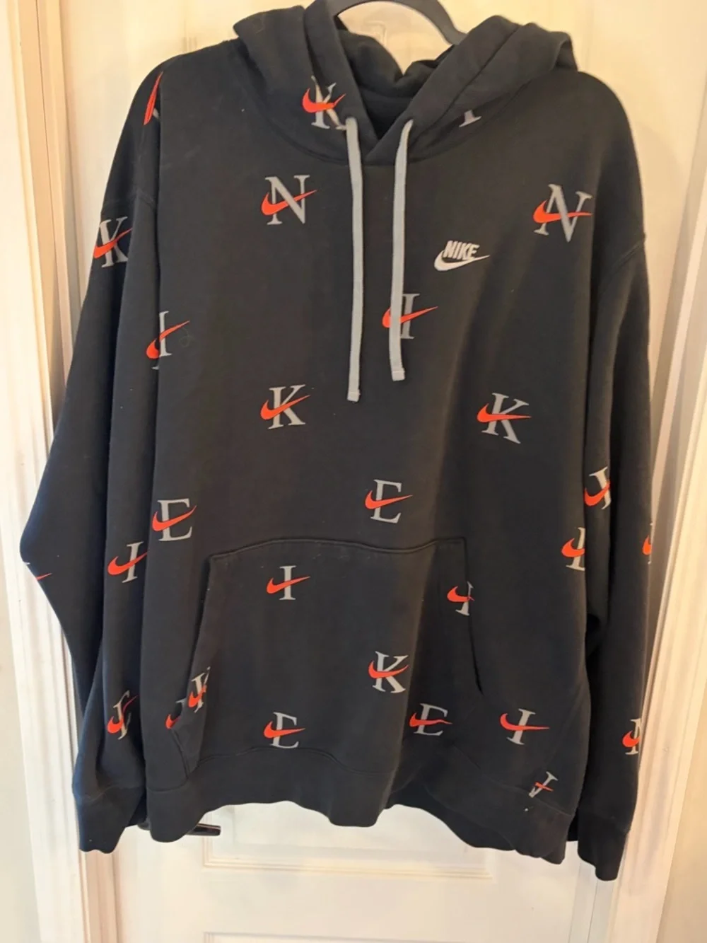 Nike men black