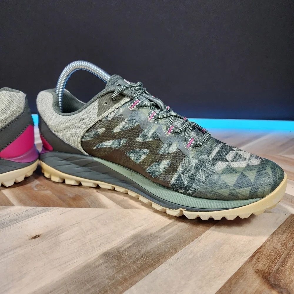 Merrell pre owned