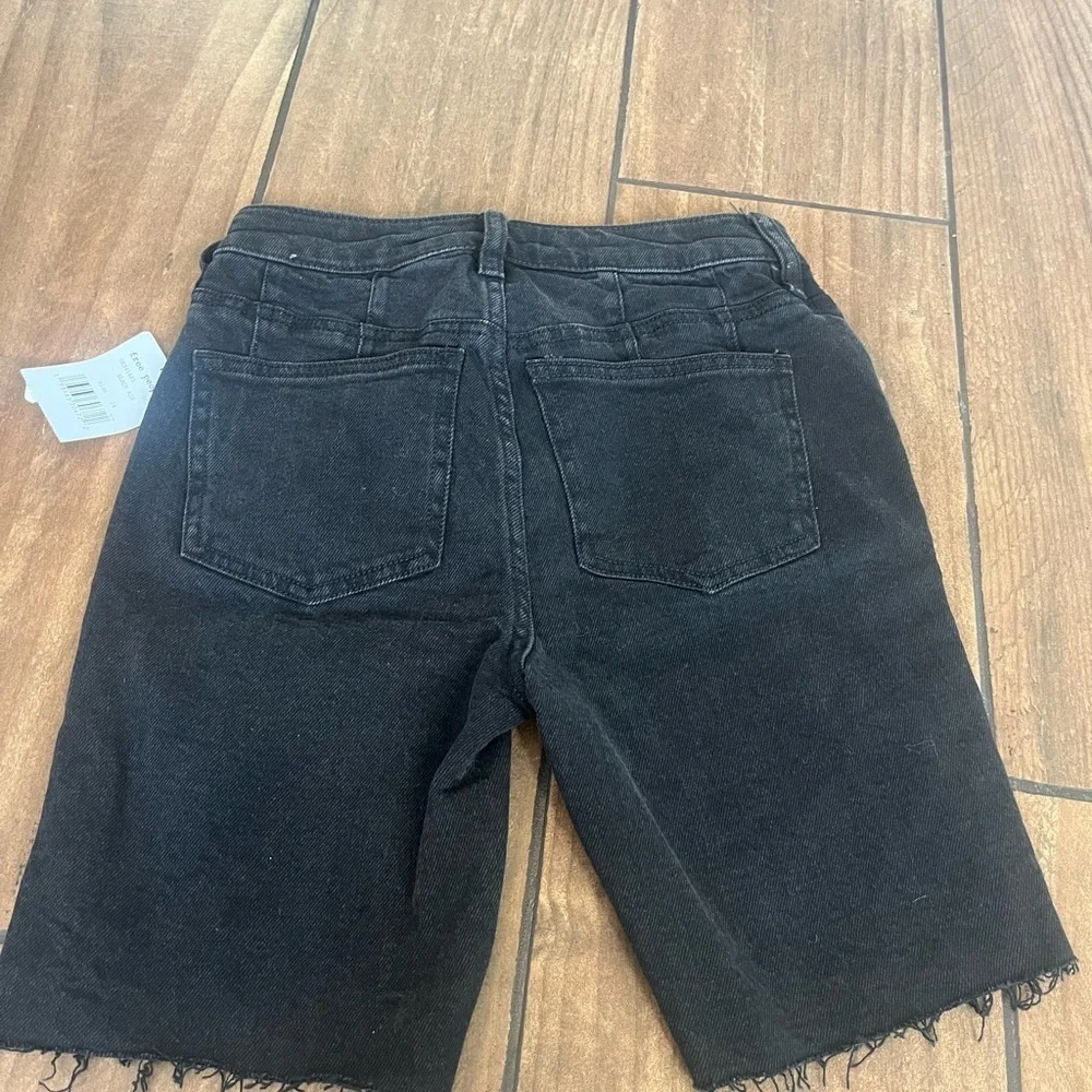 We The Free nwt 24 short