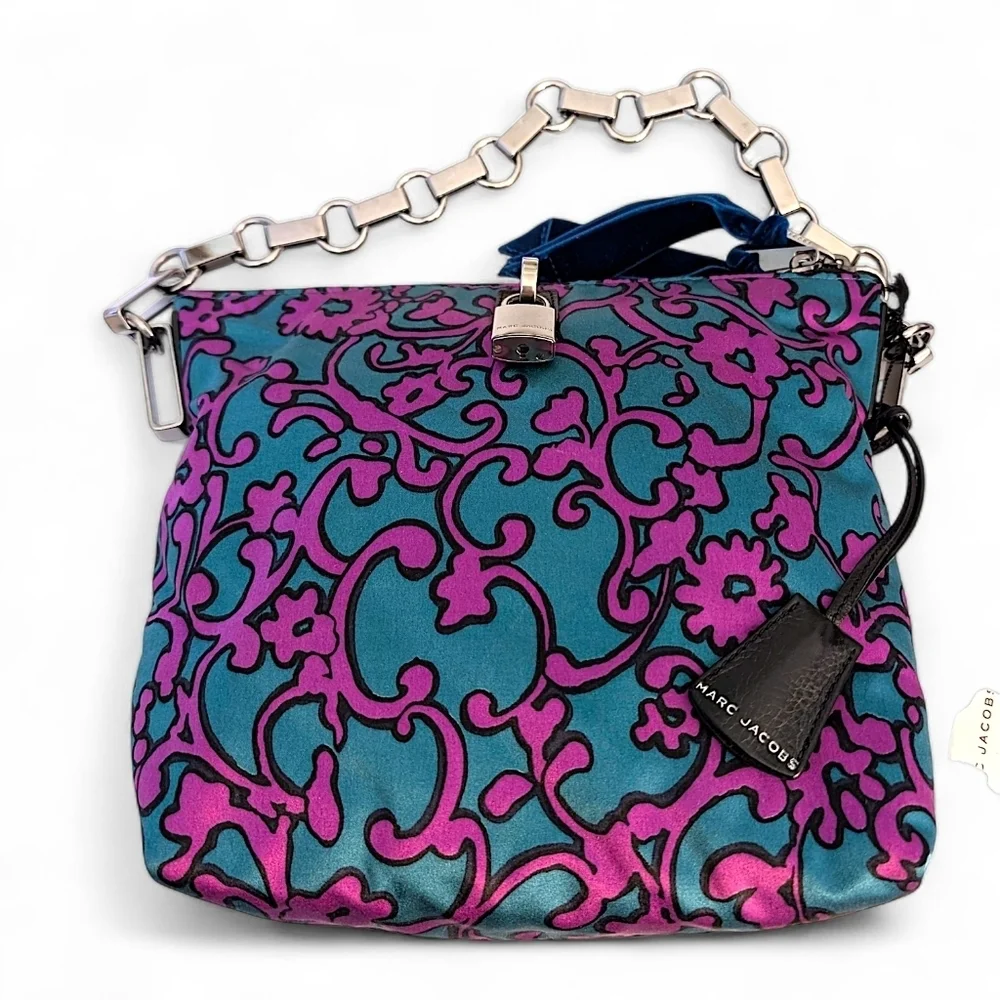 Marc Jacobs style charm