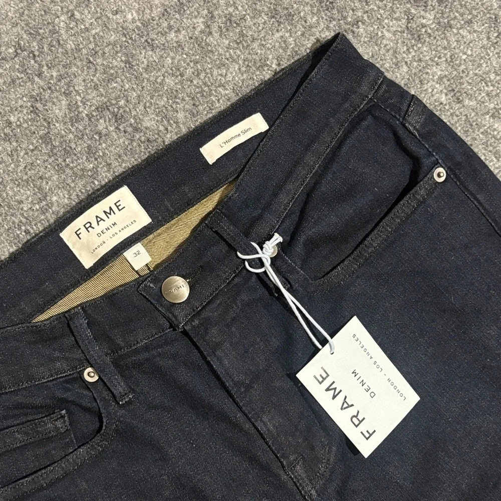 FRAME L'Homme Edison Slim Leg Jean