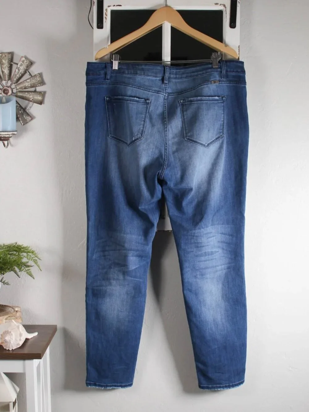 KanCan Plus Size 2XL Button Fly Skinny Jeans Medium Wash Stretch Denim