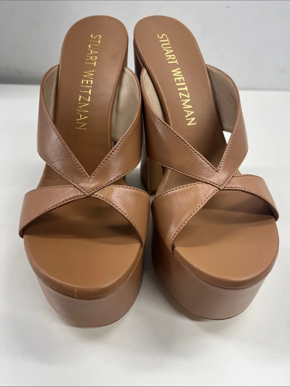 Stuart Weitzman new stuart