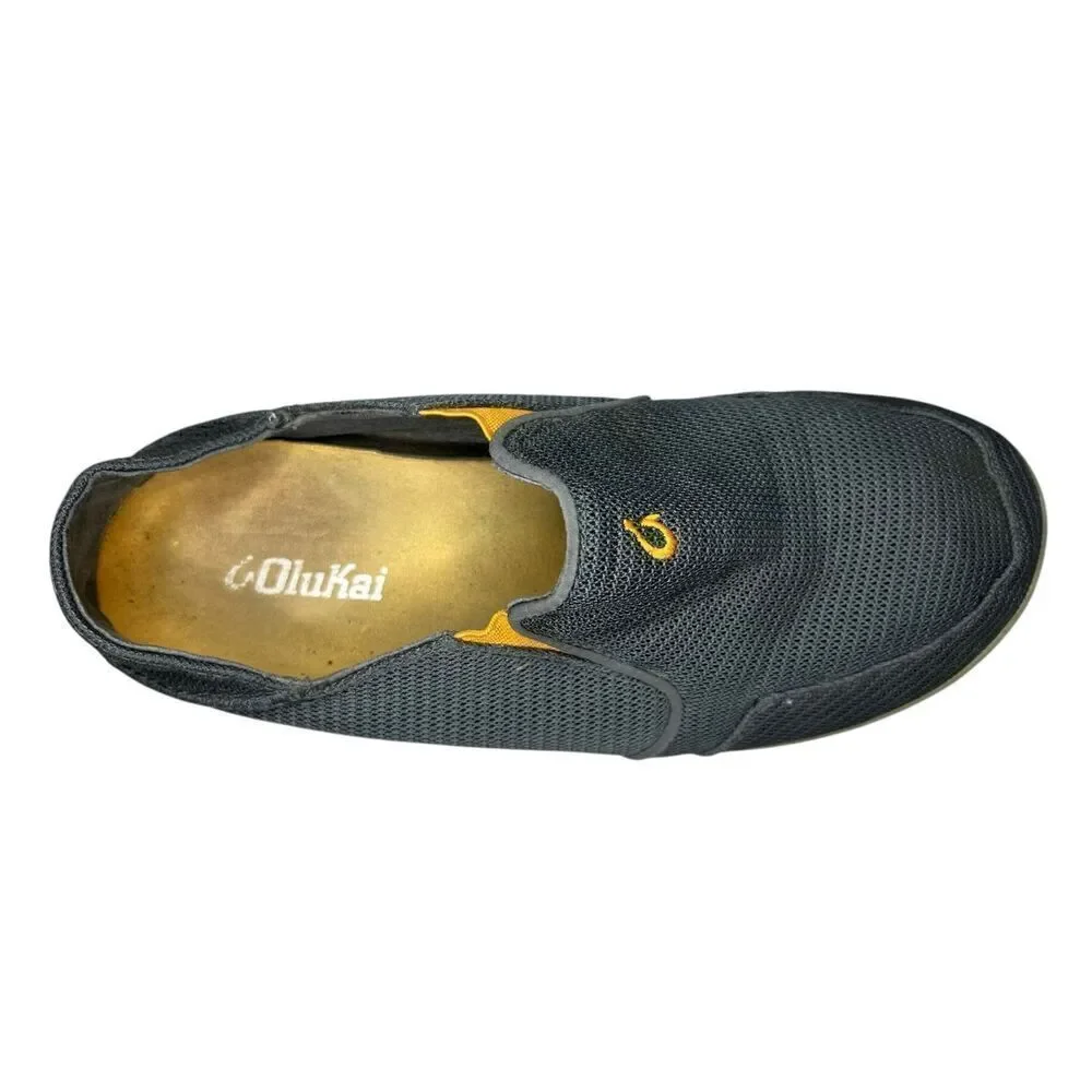 OluKai men’s size