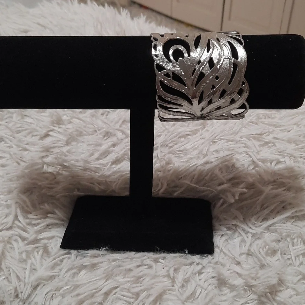 Bundle of Jewelry