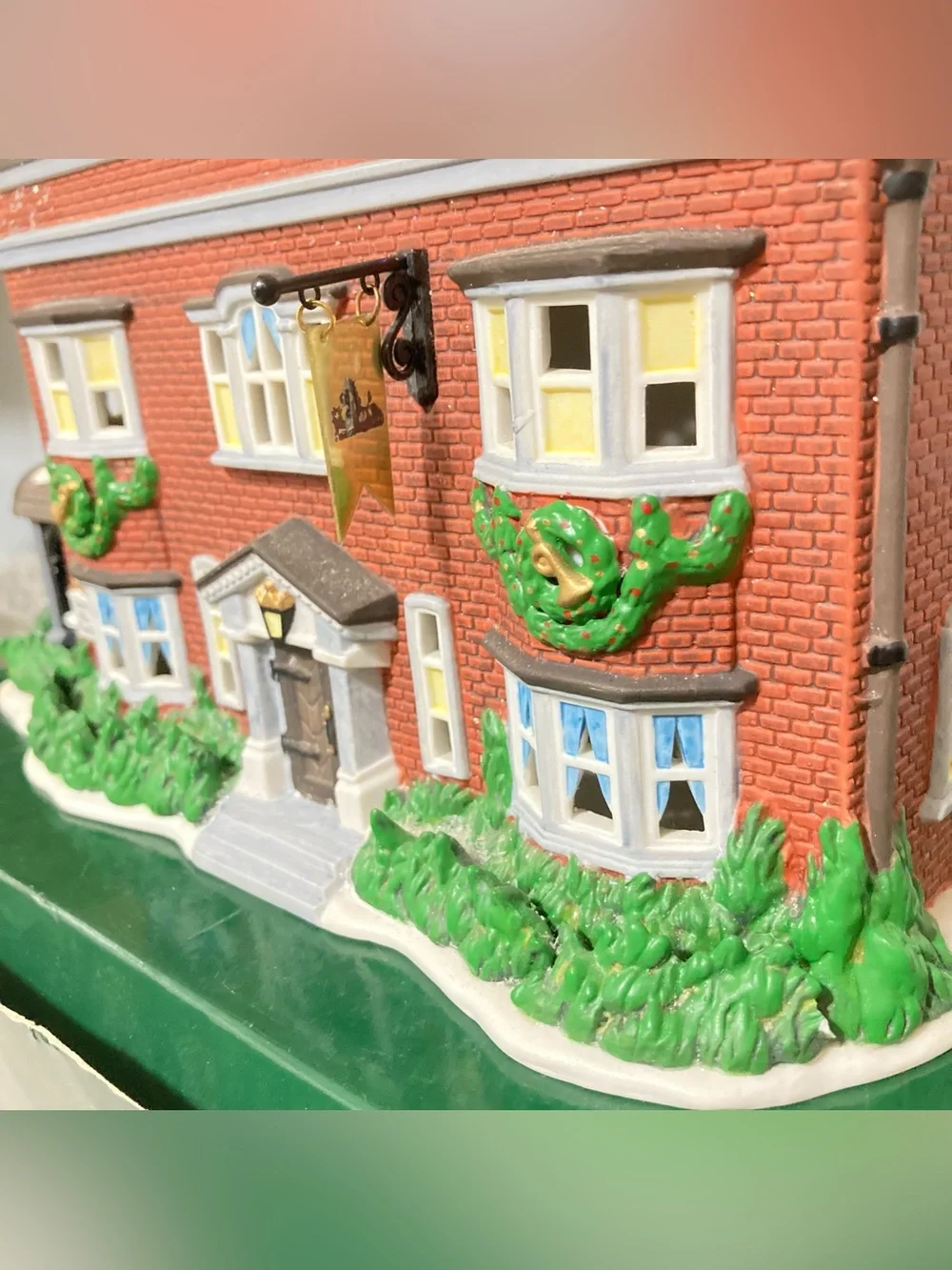 Department 56 dickens village
