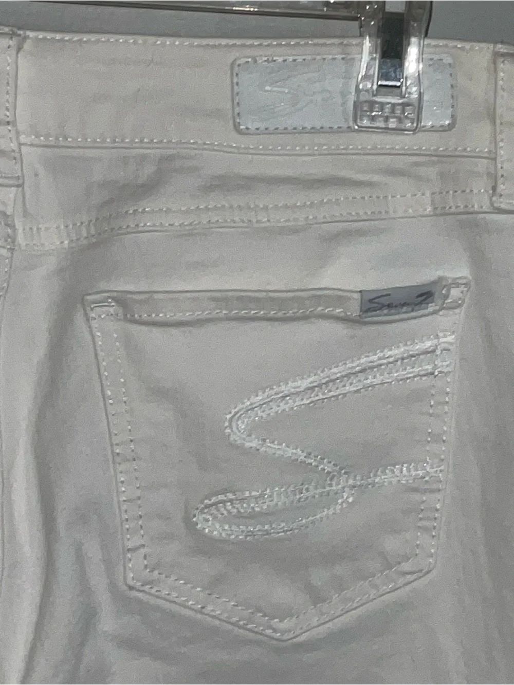 Seven7 White Skinny cropped Capri Denim Jeans Size 10