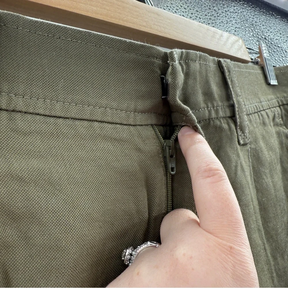 Banana Republic Linen‎ Blend Olive Green High Rise Pleated Shorts Sz 6
