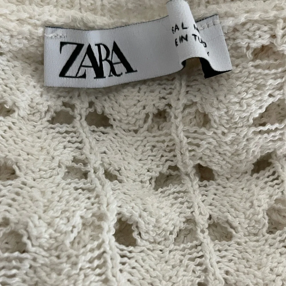 Zara Cream Ivory Lace Knit Cardigan Large Coquette Cottagecore Cropped Top