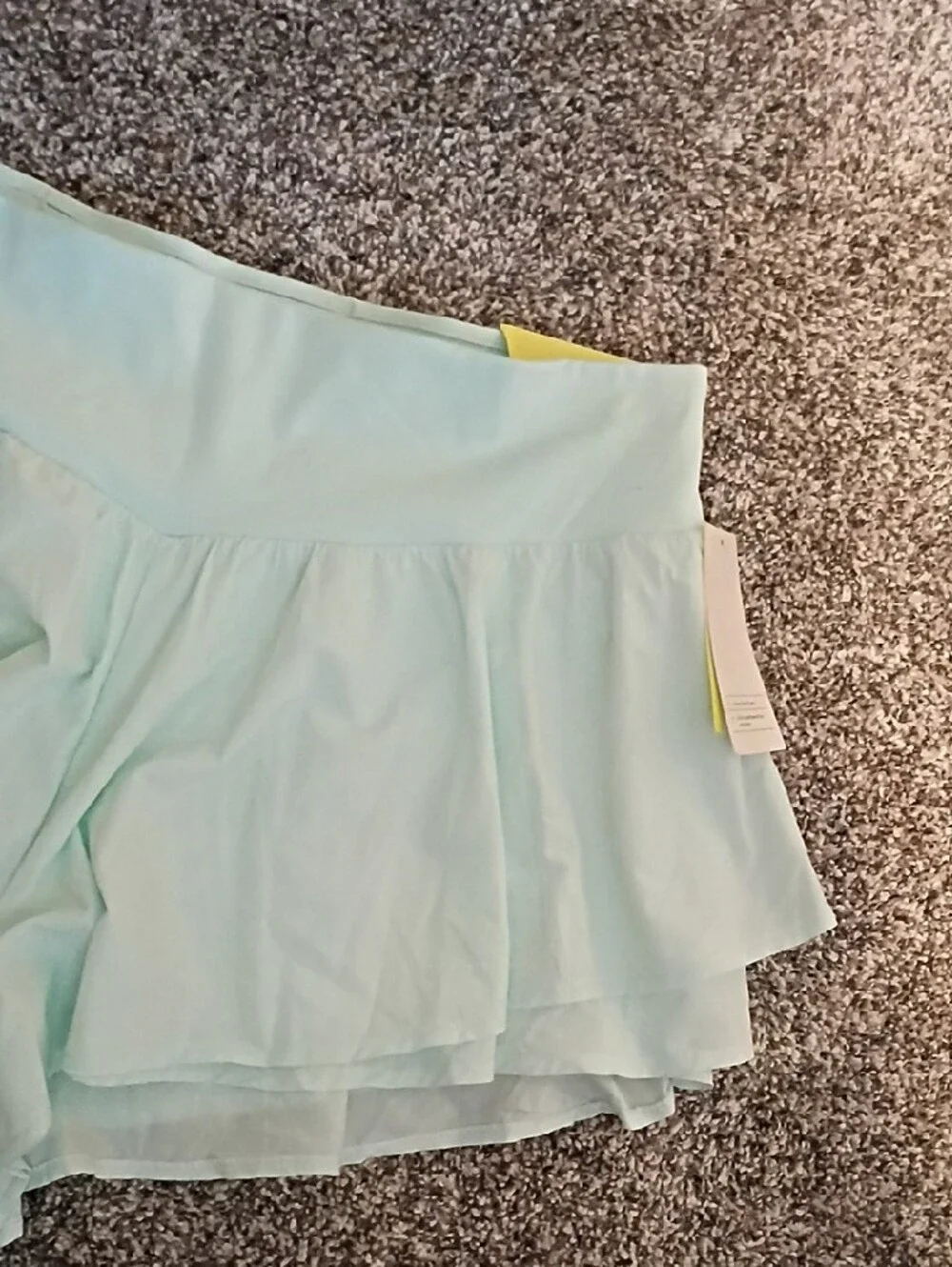 all in motion light mint