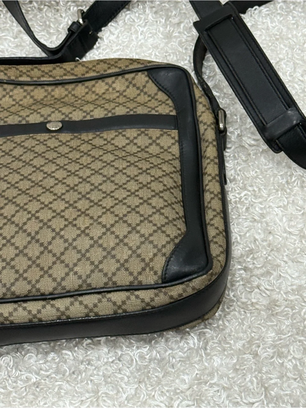 Gucci Diamanté Messenger Bag