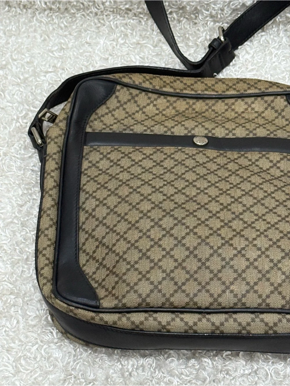 Gucci Diamanté Messenger Bag