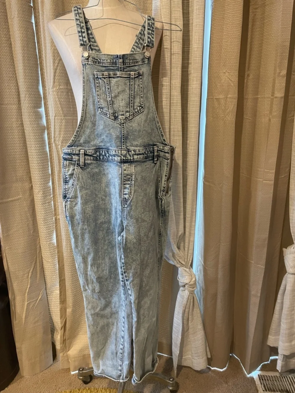 Old Navy light blue