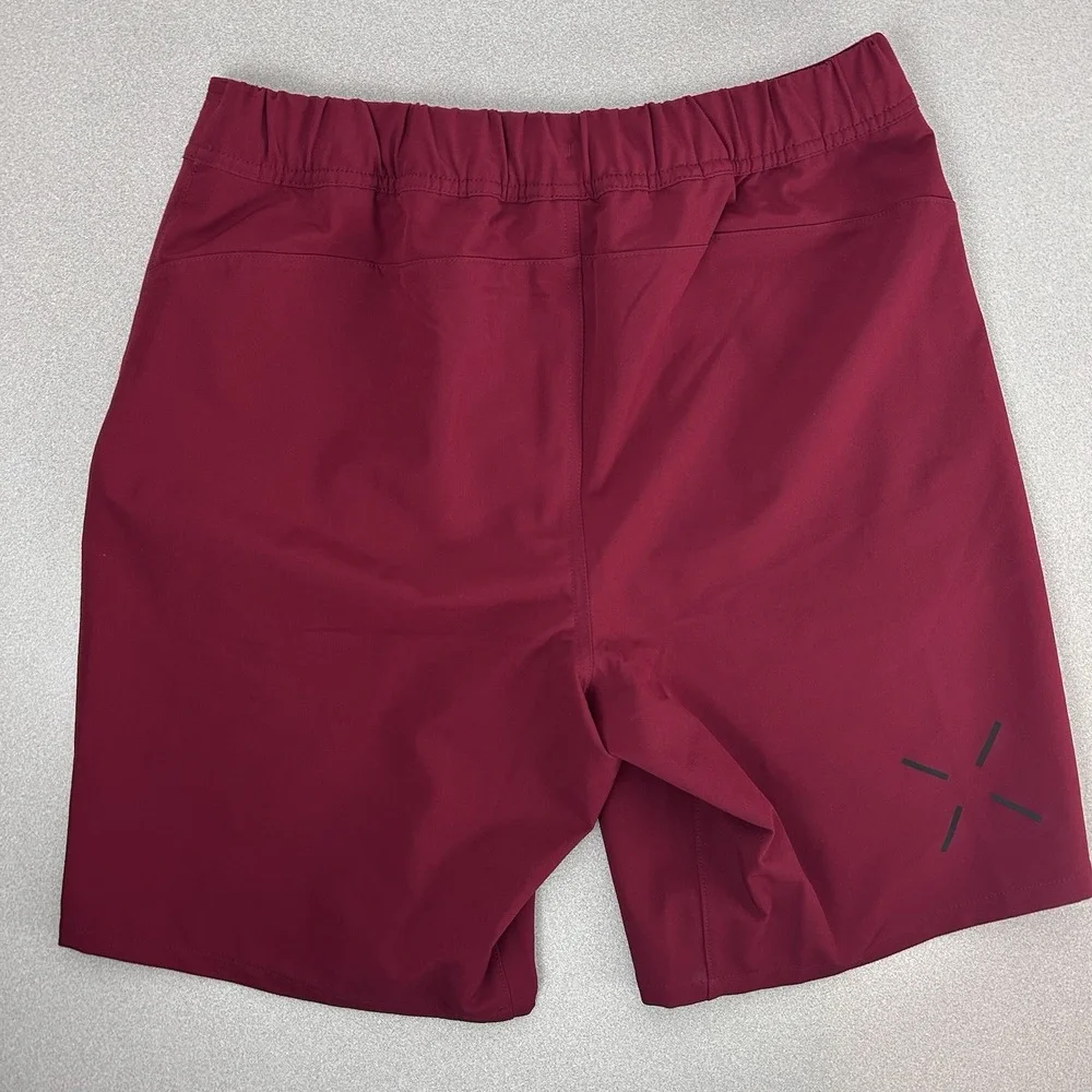 Ten Thousand Foundation Shorts Men's Small Red Unlined Elastic Waist 8.5