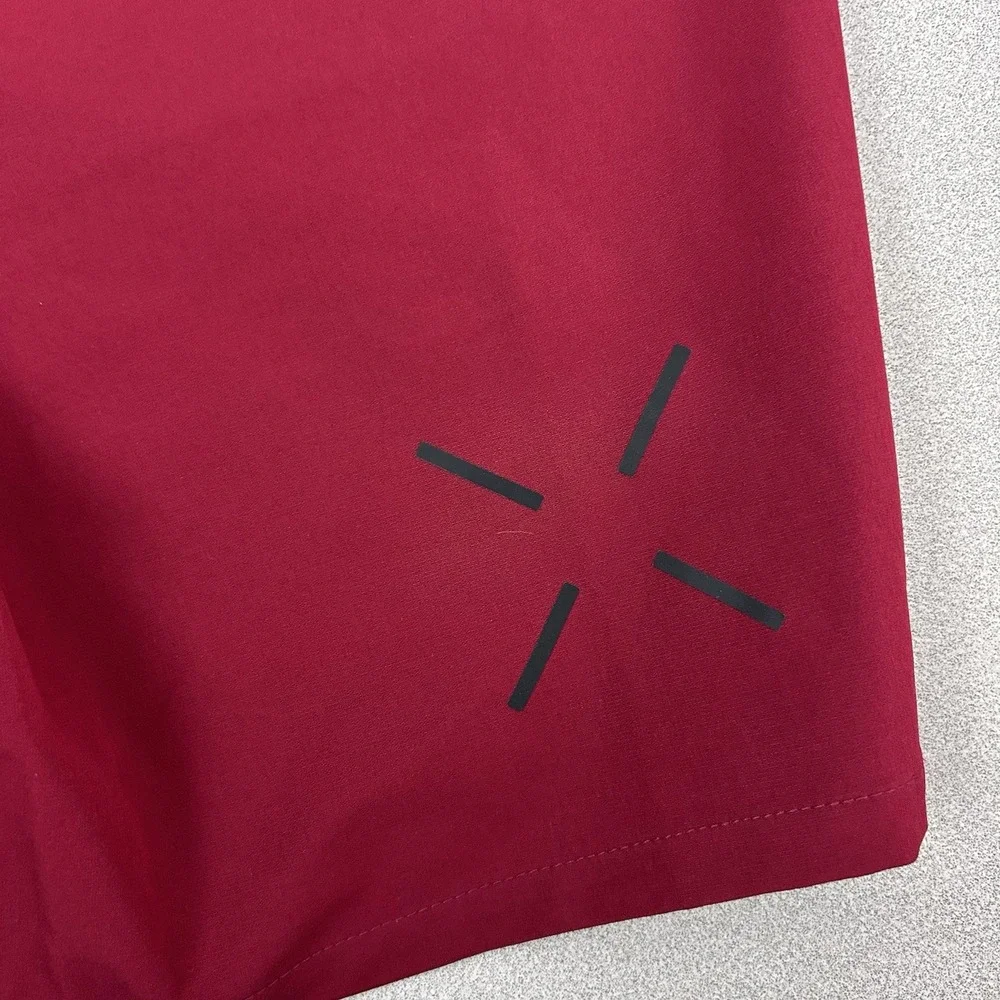 Ten Thousand Foundation Shorts Men's Small Red Unlined Elastic Waist 8.5