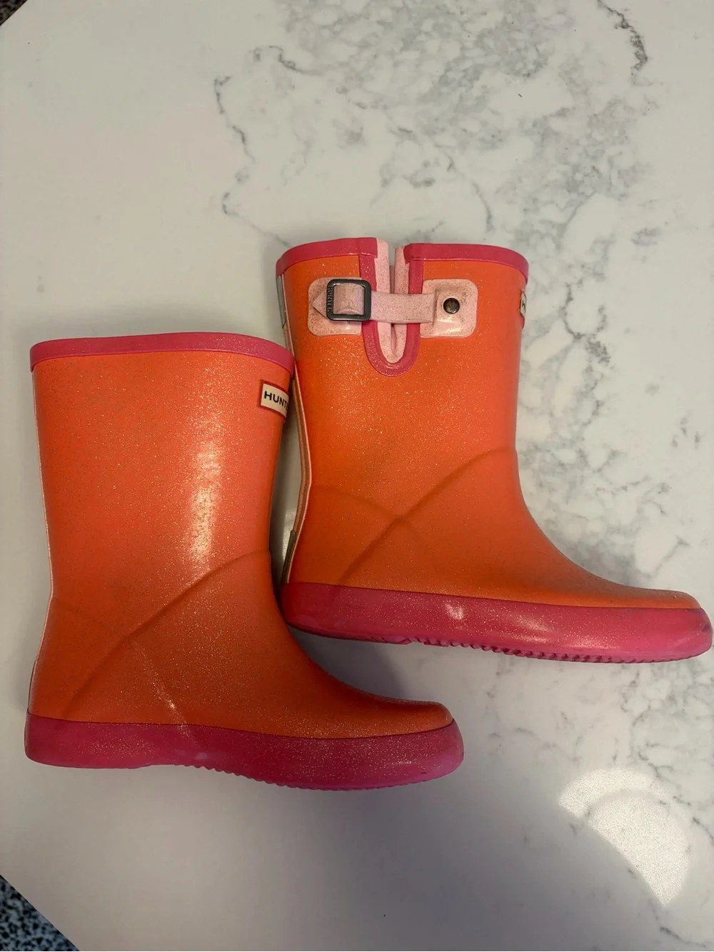 Hunter glitter coral
