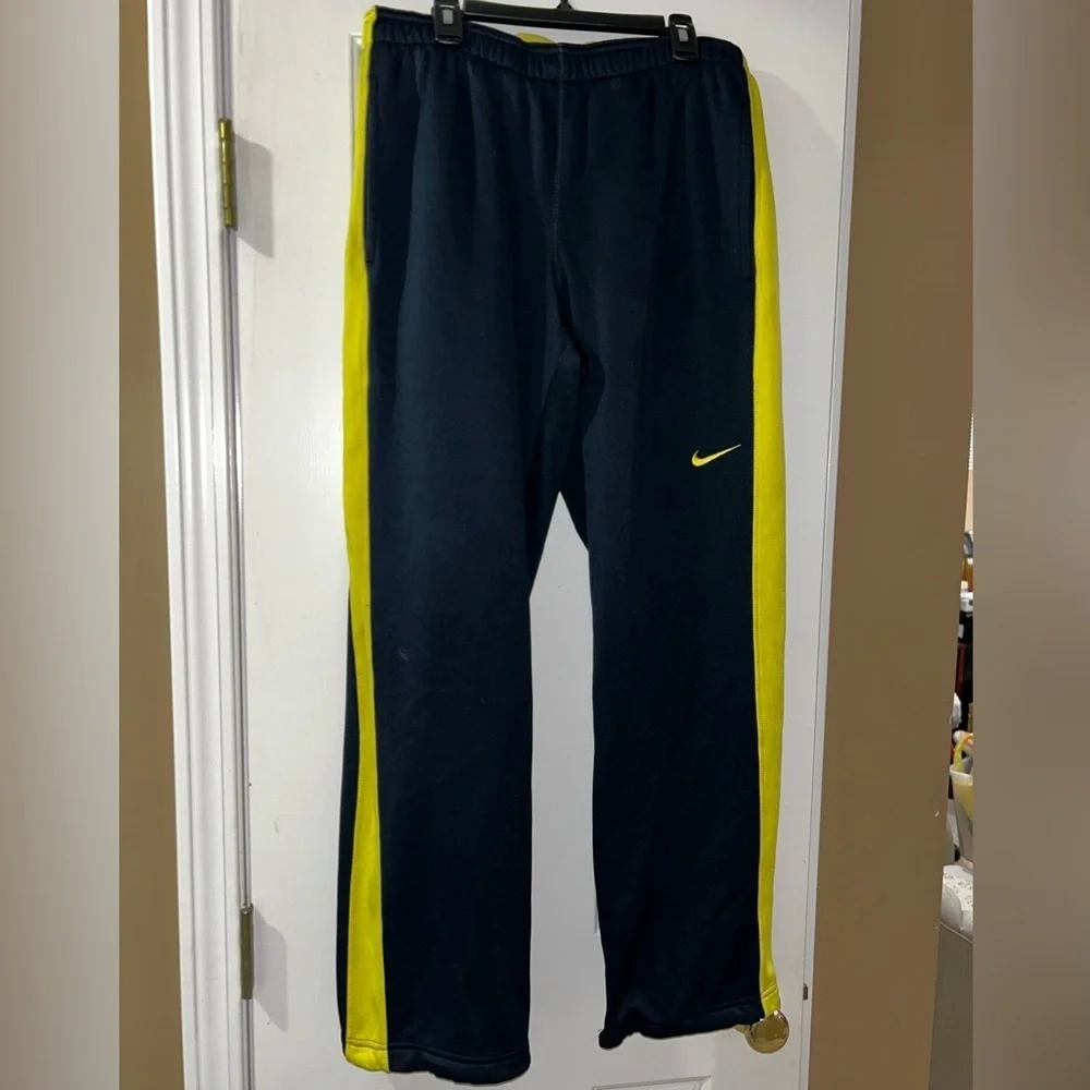 Nike no stains