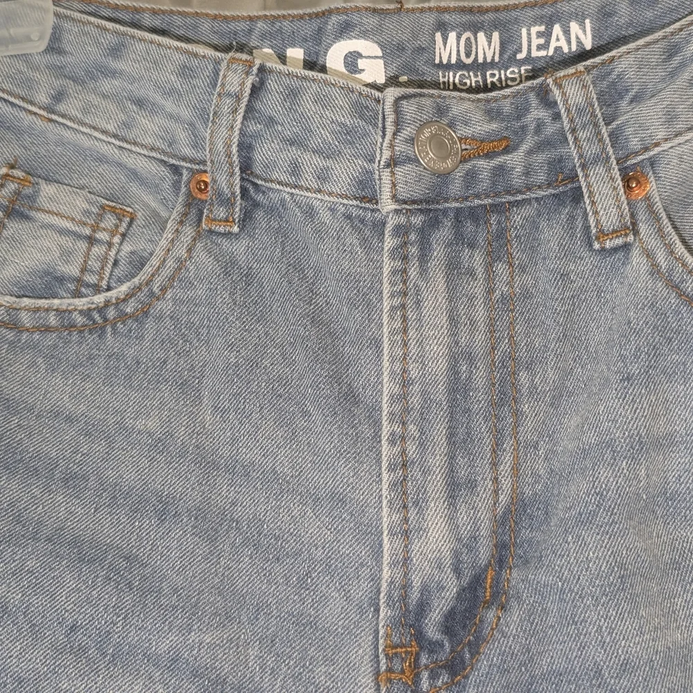 S.O.N.G. mom jeans