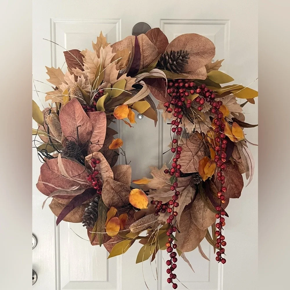 New Hand Crafted Autumn Fall Wreath Real Touch Foliage Brown Tan Orange Red  26”
