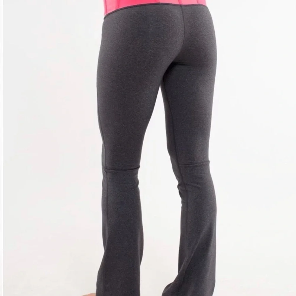 Lululemon Tadasana Legging Pant Heathered Coal Flash Rise Pink/Gray