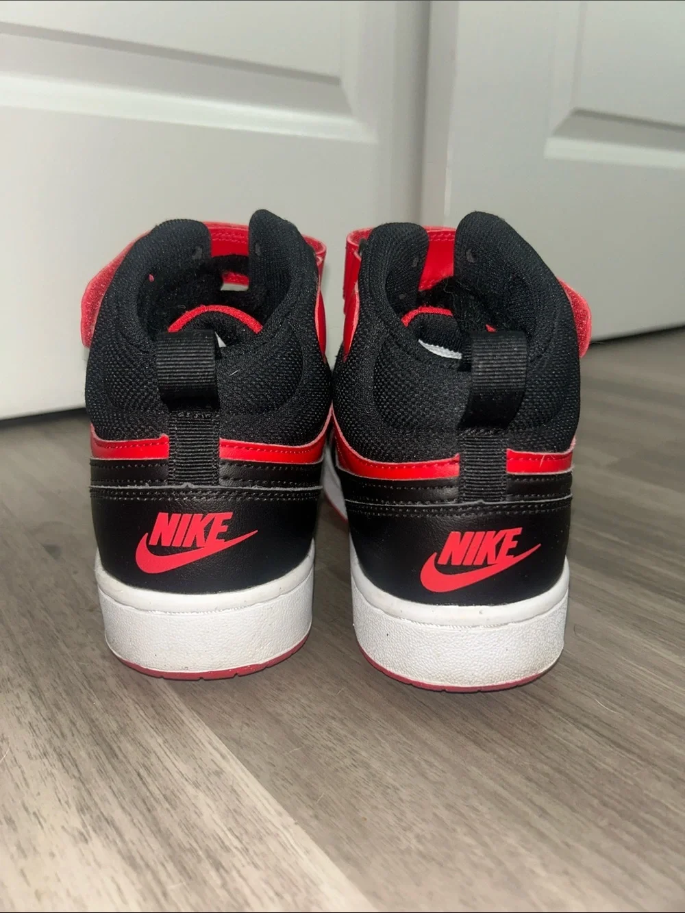 Nike bold red