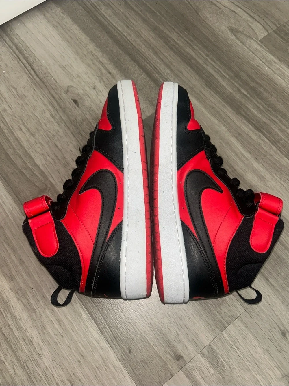 Nike bold red
