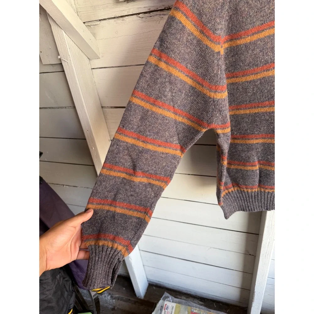 Vintage Robert 100% Wool Shetland Sweater Mens XL V-Neck Striped Grey Italy