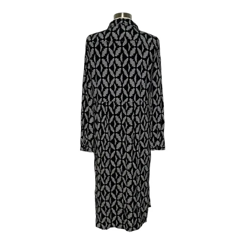 Whistles courtney geo