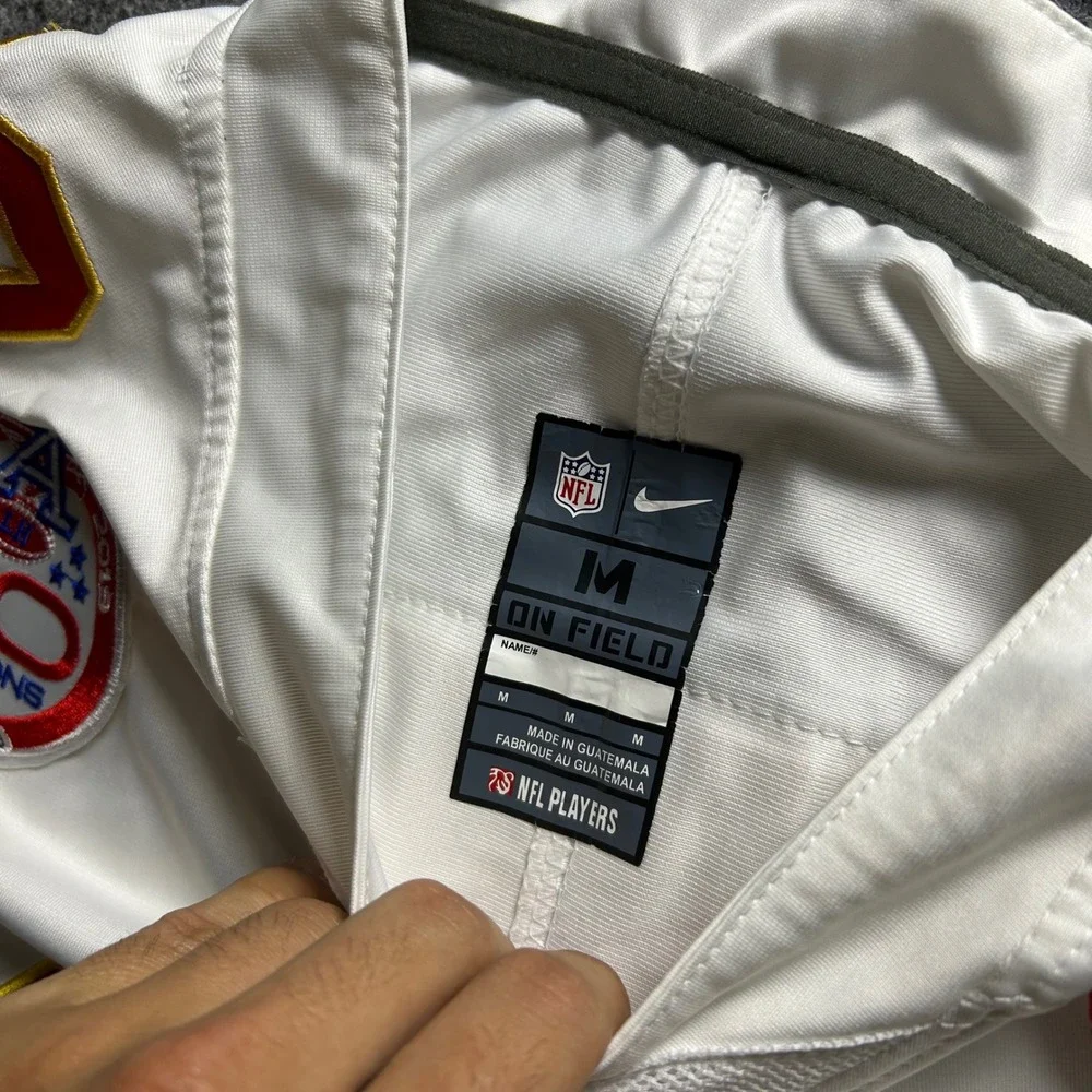Nike display medium