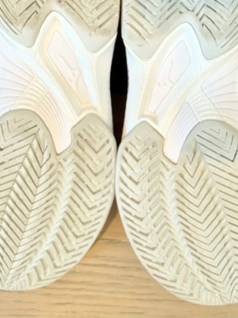 Mizuno wave exceed