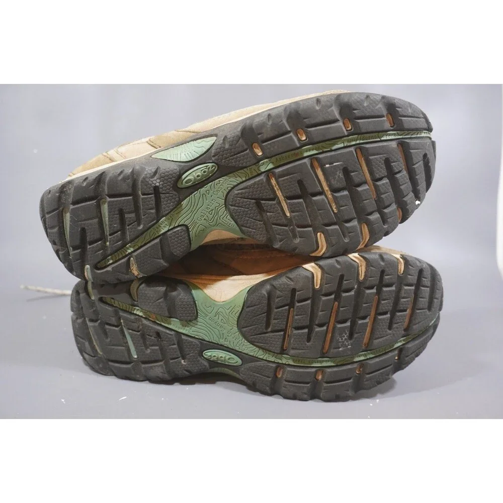 Oboz Footwear hiking treatable
