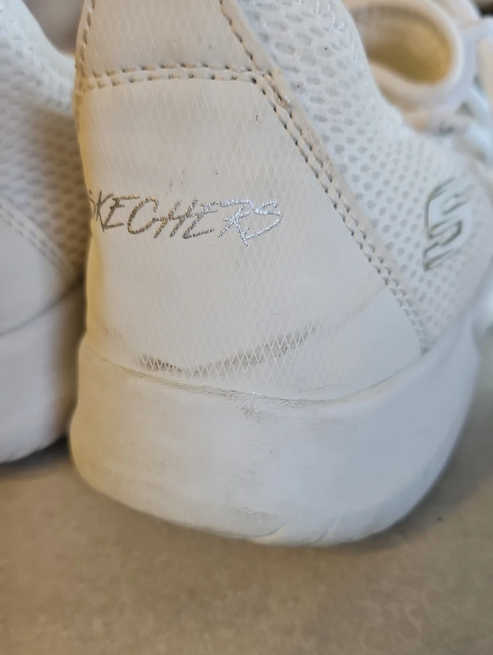 Skechers mesh cooled all