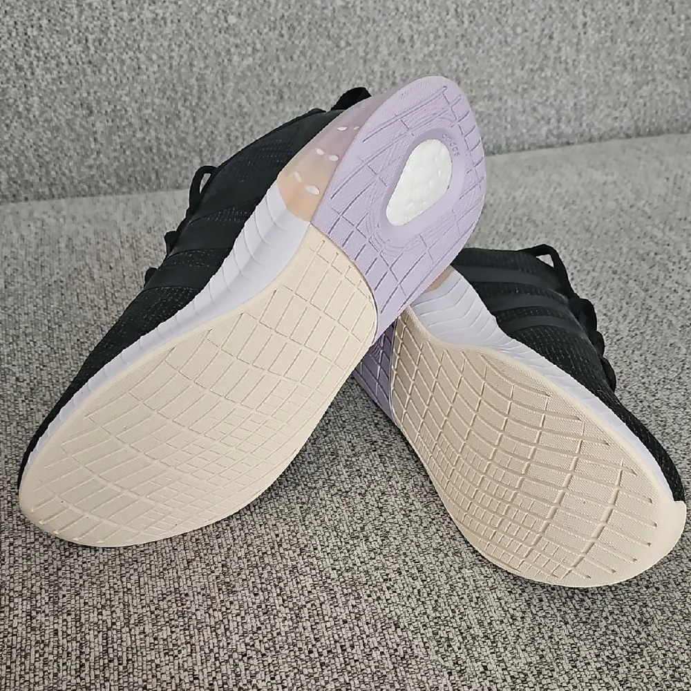 adidas lightweight knit