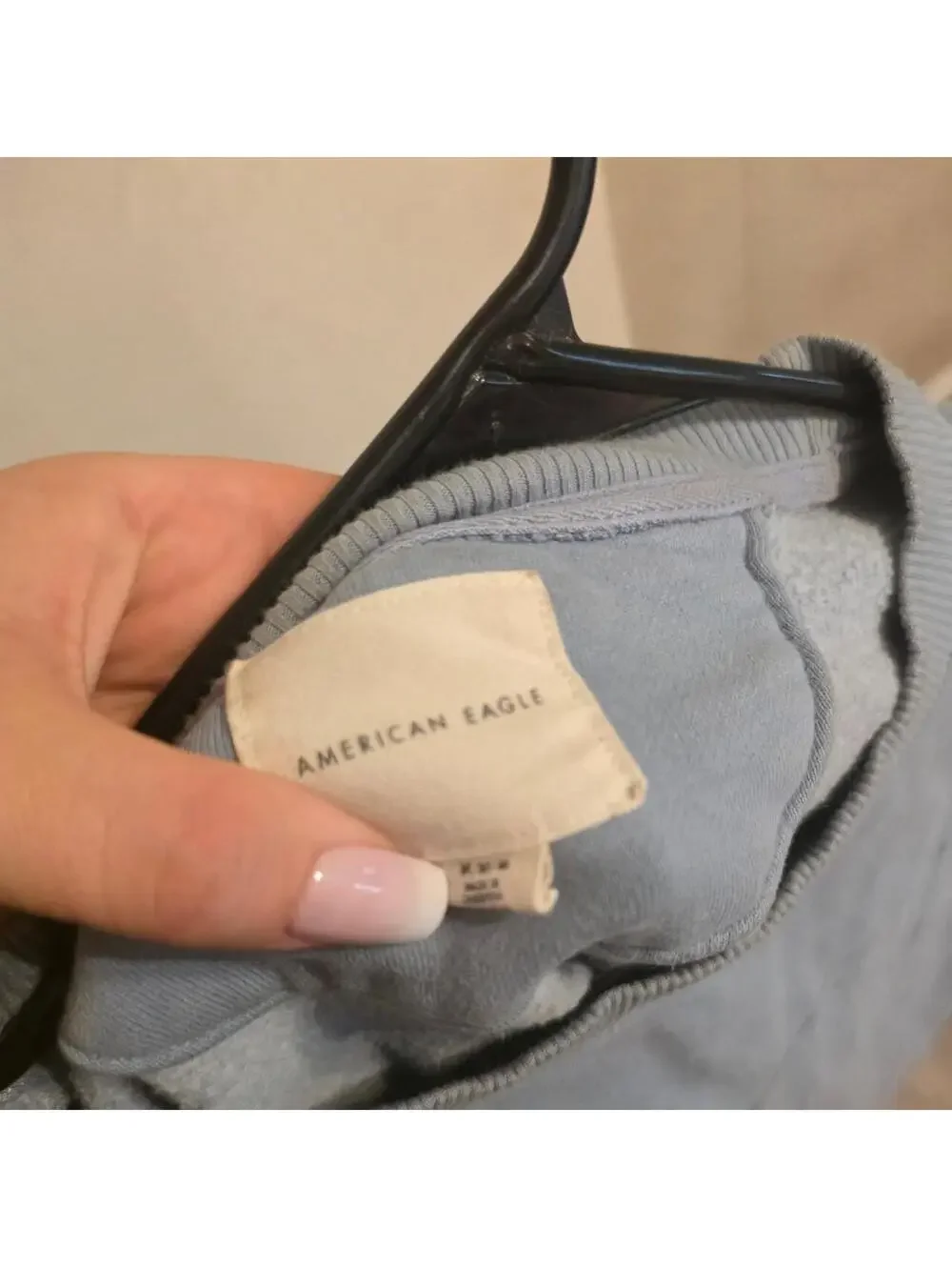 American Eagle Outfitters eagle medium