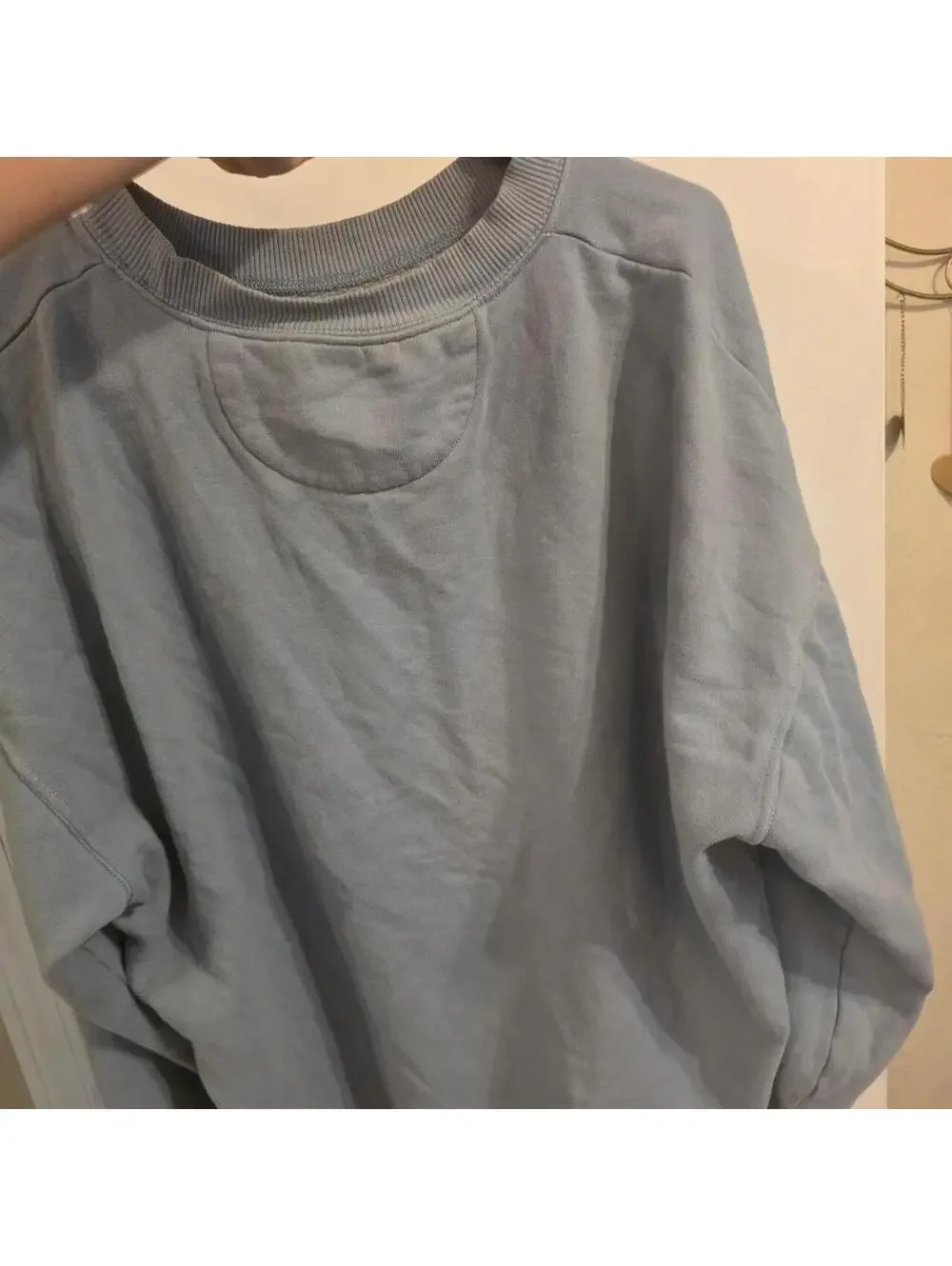 American Eagle Outfitters eagle crew medium